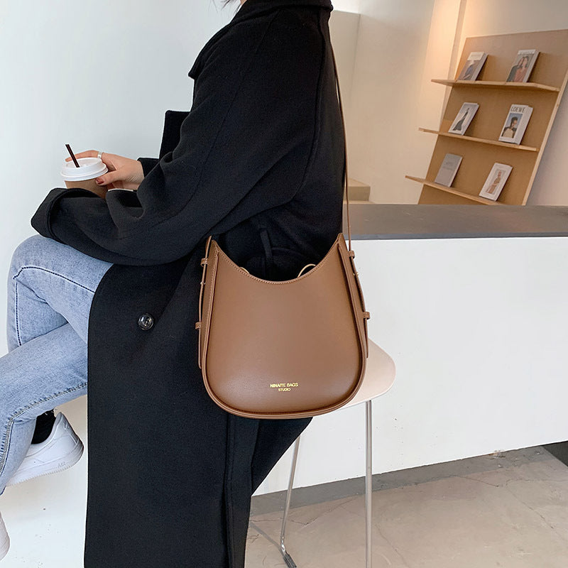 New ladies shoulder messenger bag