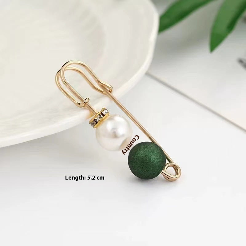 Fixed Waist Women's Pants Brooch Accessory