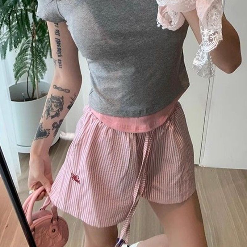Blue Color With Pinky White Flowers Vertical Striped Hot Pants Women's Wide Leg Shorts Success Active